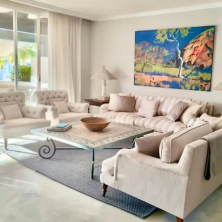 Puente Luxury Penthouse, Beachside & Sea Views Apartment *